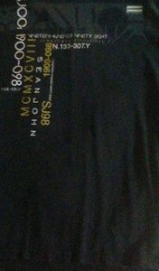 Blk men xl v-neck t-shirt